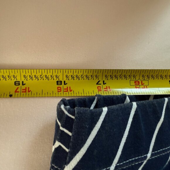 Chico’s Navy & White Stripe Swirl Skirt – Size 2 - Picture 9 of 11